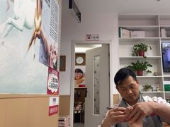 -郑远元专业修脚房·按摩·肉刺·灰指甲(东安路店)