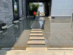 这个门进去-禾悦庄餐厅
