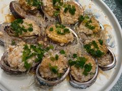 蒜蓉蒸鲜鲍-蟹榭·本帮江浙菜·蟹宴(五角场合生汇商场店)