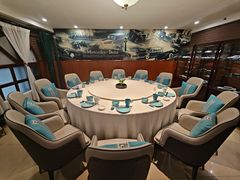 -车之谷·汽车文化主题餐厅(汽开店)