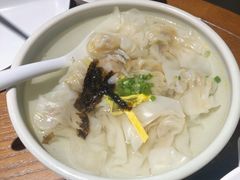 招牌鲜虾小馄饨-苏小柳手工点心(人民广场分院)