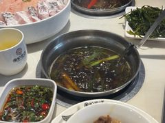 -围炉夜话·潮汕卤水火锅(榕江店)