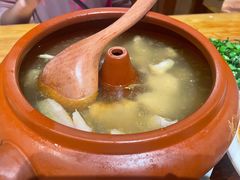 汽锅鸡-老滇山寨•云南特色菜•地方菜•民族风情歌舞表演(金碧店)