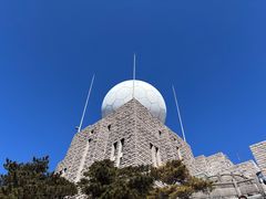 -黄山光明顶山庄