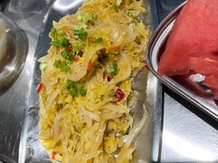 酸菜-马路牙子烧烤音乐酒馆(望京店)