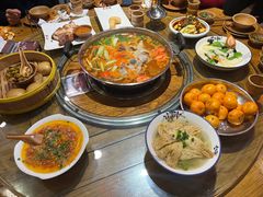 -亮欢寨酸汤鱼(沙冲路店)