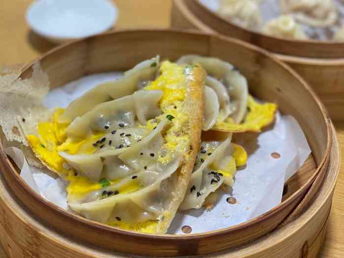 冯源包子-"原本想去九龙小学店,但是写着周末营业时间.