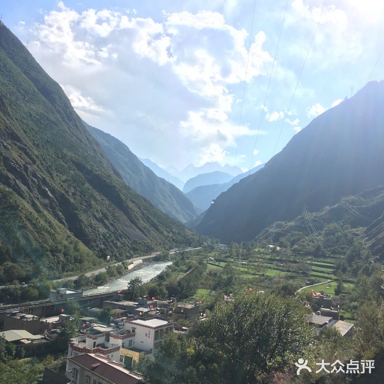 藏寨，原味的