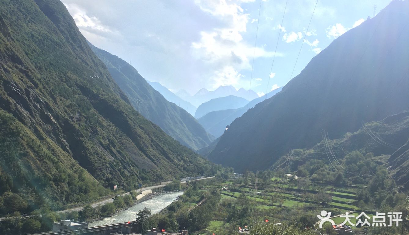 藏寨，原味的