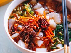 -湖泉水云间餐厅·弥勒地道菜(B座店)