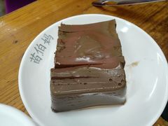 -苗伯妈酸汤火锅