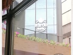 -英皇UA电影城(瑞虹天地月亮湾)