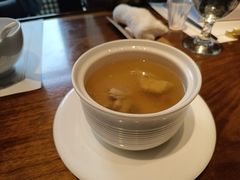 泉水菌菇鸡汤-觀芷隐轩
