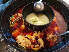 -重庆烧鸡公火锅(簋街店)