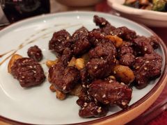 黑椒蒜子牛肉粒-大铁勺新津菜(迎水道店)