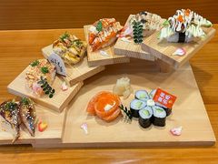 -俊屋料理·烧鸟·寿司·日泰融合菜(星际云汇店)