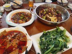 -阆辣荟餐饮(老味道8年·古城店)