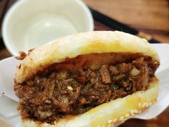 牛肉烧饼（多肉）-穆得·老周家牛肉烧饼(普利街店)