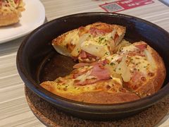 -必胜客(WOW万隆店)