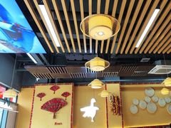 -炖四方东北铁锅炖·烧烤小龙虾(中豪国际店)