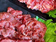 -啊美丽炭火烤肉(滑翔一店)
