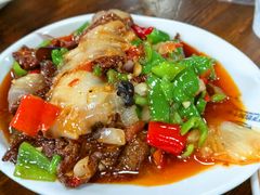 -歹歹的加个面过油肉拌面