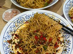 -李与白包子铺(桐梓林店)