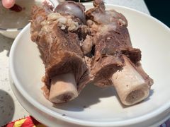 -三人行骨头王火锅(长寿店)