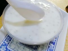 椰汁西米薏米-百花传统甜品店(原址店)