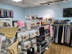 -上海路易十四芭蕾良品舞蹈用品店(美丽华商务中心店)