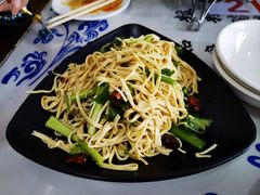 -何记羊汤馆(丽水佳源店)