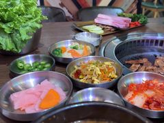 -香猪坊韩国烤肉专属门店(魏公村店)