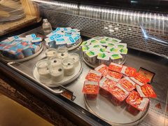 -咖啡苑自助餐厅·中国大饭店