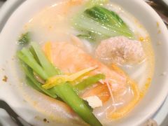 云南过桥米线-云海肴·汽锅鸡·云南菜(高德置地店)