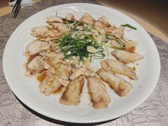 -穹六人间 people 6(岳阳路店)