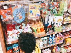 -全家便利店(愚园店)