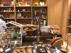 -诚品(信义店)