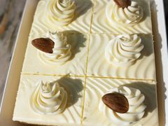 -昆明冠生园·蛋糕·面包(南强街店)