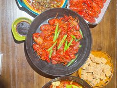 -聚汇三少·龙虾·中餐厅(莫邪路新天地店)
