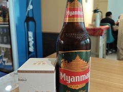 -傣家寨花园主题餐厅