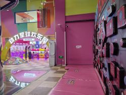-欧酷世界动力星球(王府井奥莱UP TOWN店)
