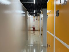 -安东易迷你自助仓储寄存仓库(草桥店)