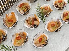 -品海楼·大连海胆锅贴馆(东港店)