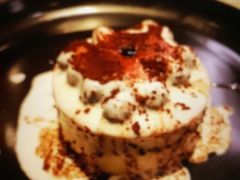 冲绳黑糖风味爆浆蛋糕PLUS-必胜客(车陂店)