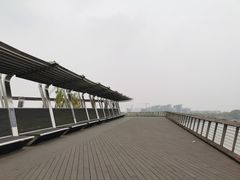 -南京眼步行桥