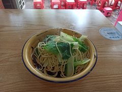 -张记奔吃小面