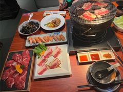 -山之屋炭火烧肉·生啤畅饮(大朗万科中央公园店)