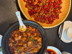 -万重锦·人文川菜馆(骡马市店)