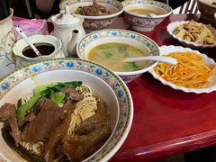 -金杨拉面王小吃面馆·牛三宝面·红烧牛肉粉