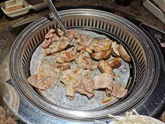 -佰烧海鲜烤肉火锅自助(世茂国际广场店)